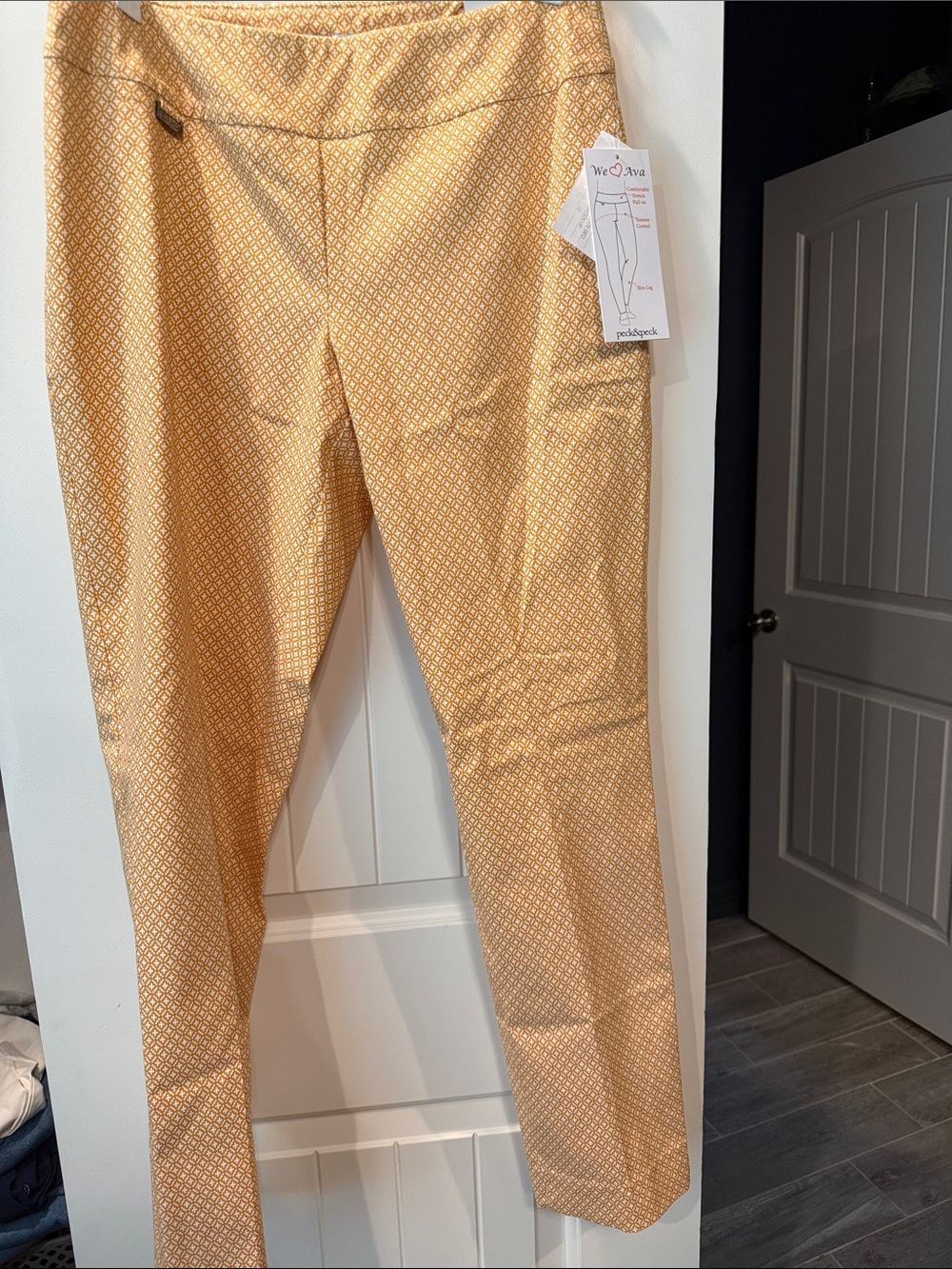 Peck & Peck Yellow Geometric Print Women's Pants